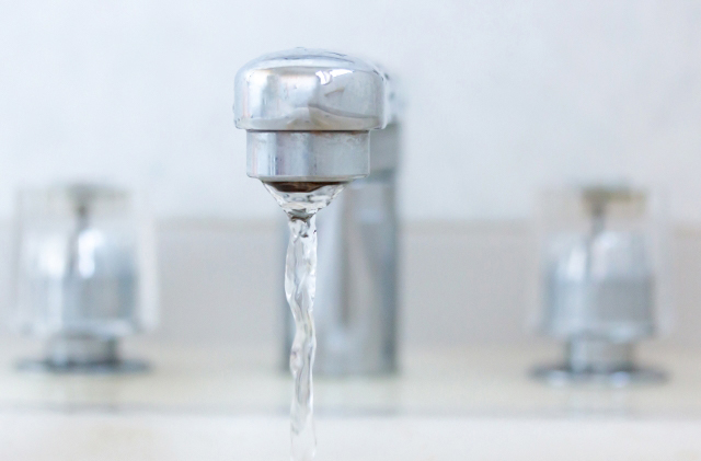 お湯が出ない、水が出ない
